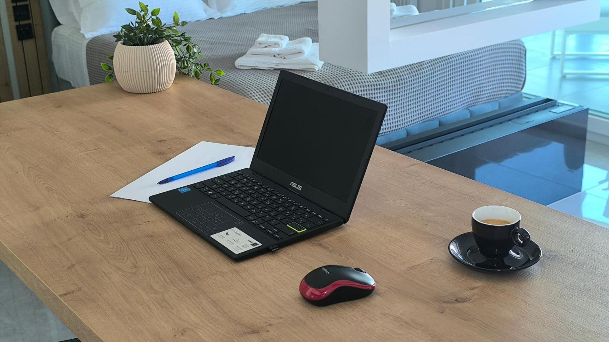 Larisa Absolute Suites, Sky View Smart Home Zewnętrze zdjęcie