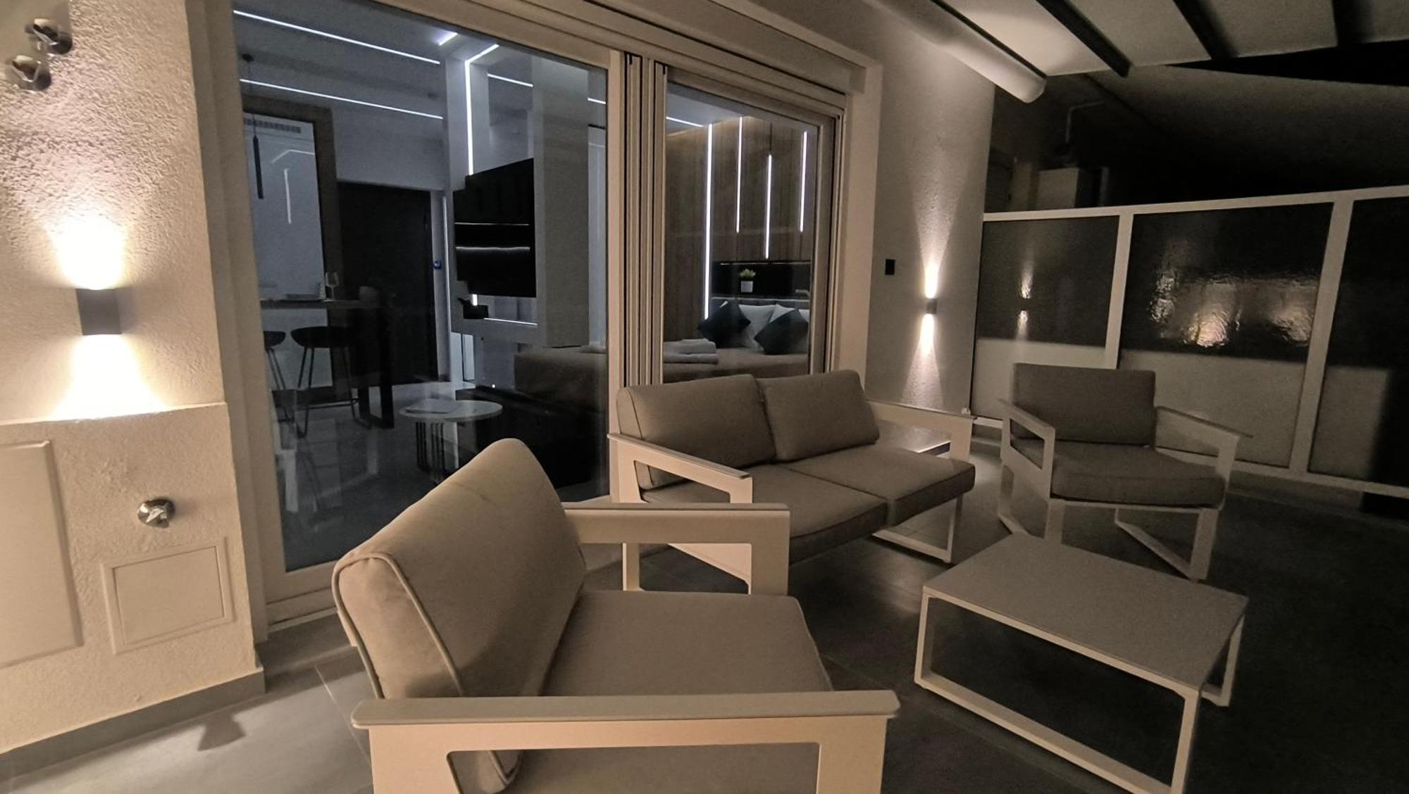 Larisa Absolute Suites, Sky View Smart Home Zewnętrze zdjęcie